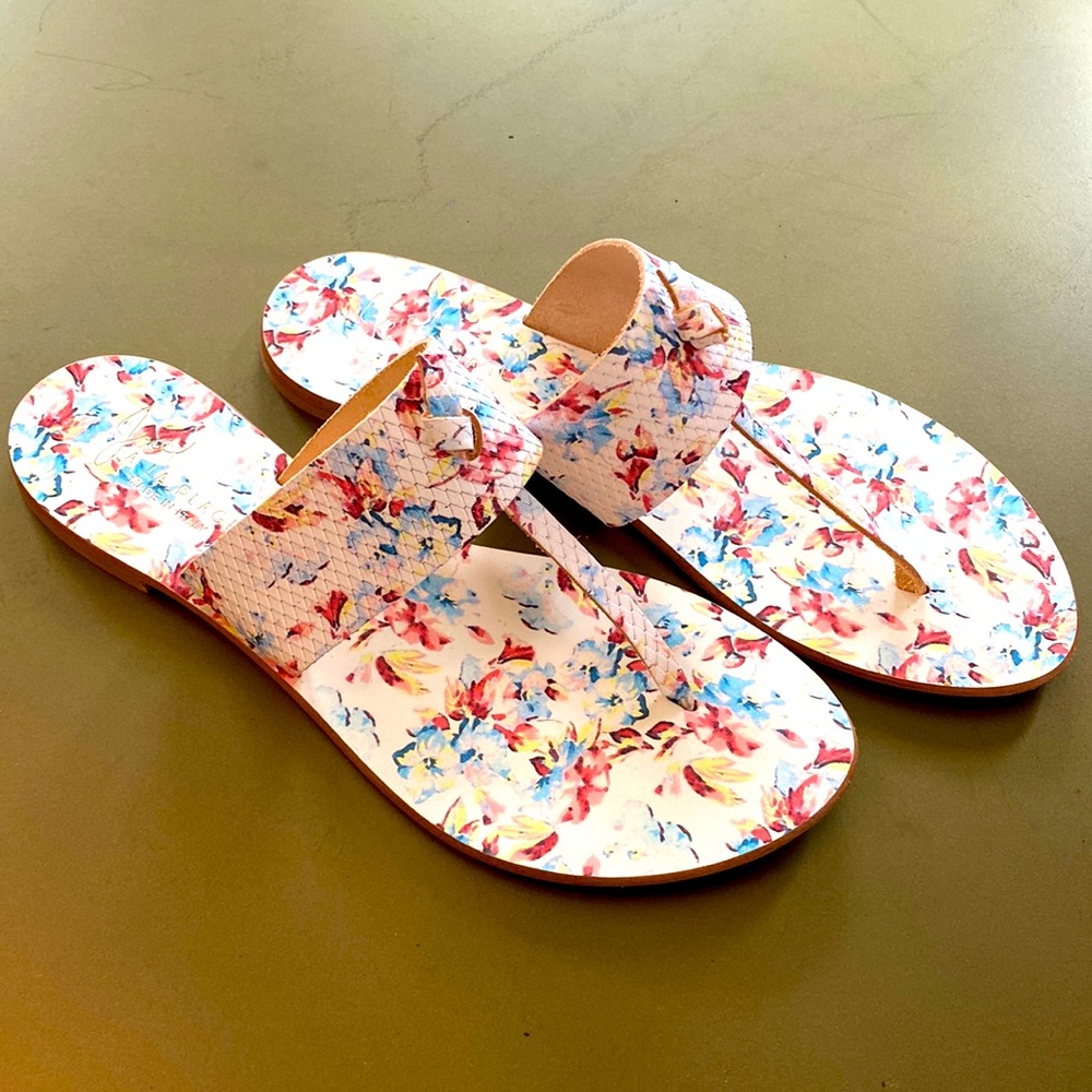 EUC Joie Leather Thong Sandals